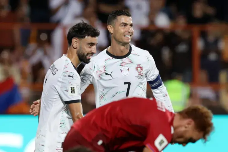 2025-09-06T164445Z_2109543350_UP1EL961AIJ85_RTRMADP_3_SOCCER-WORLDCUP-ARM-POR-REPORT-1757177527