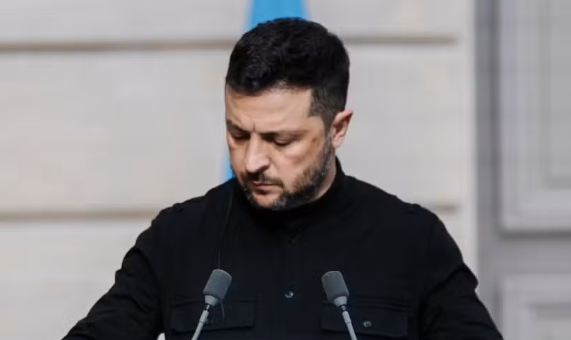 43612c3_upload-1-yn2trsbtkn72-kzihnioglu-macron-reunion-coalition-04092025-hd-101