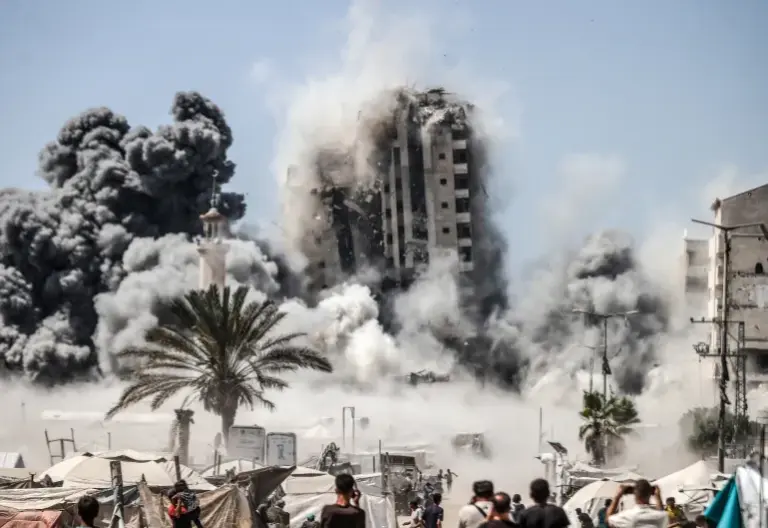 AA-20250905-39028347-39028343-ISRAELI_AIRSTRIKE_COLLAPSES_MUSHTAHA_TOWER_IN_GAZA_CITY_cropped-1757102543