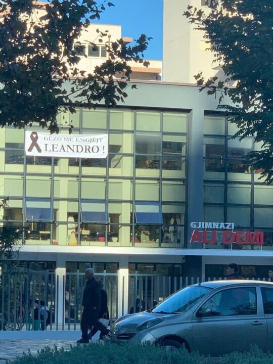 640-0-1f621822-69ef-4f8f-afe4-3f422d3ebc89-1761724591-540x720