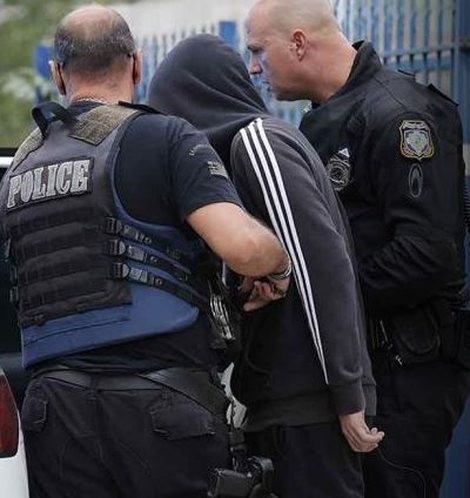 -900-0-1761049057xgreqi-arrestimi1-1-525