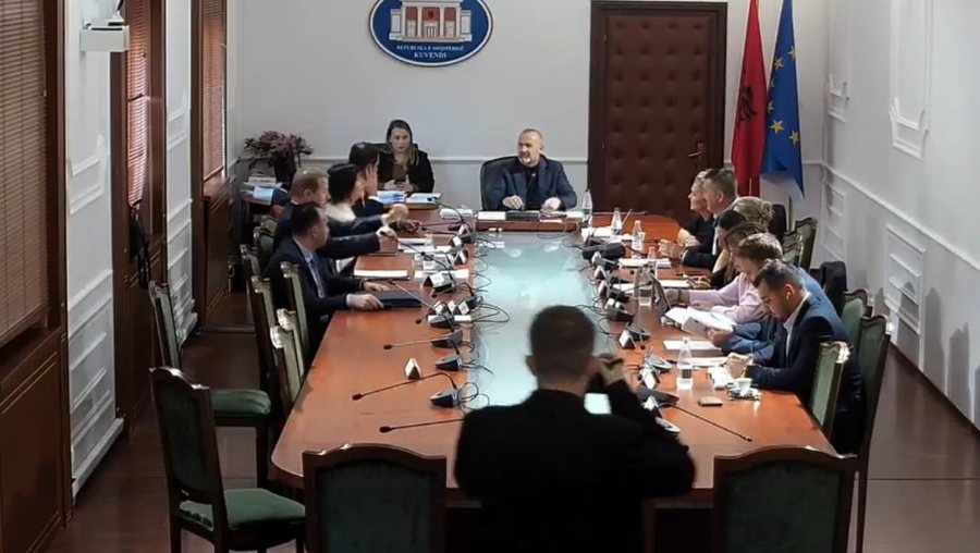 -900-0-1761909981xscreenshot-5-338