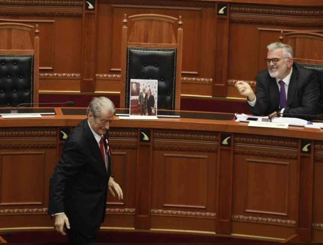 Screenshot_20251030_202920_Facebook