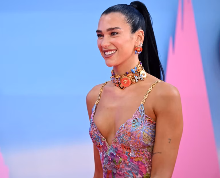 english-singer-songwriter-dua-lipa-poses-on-the-pink-carpet-news-photo-1689187045
