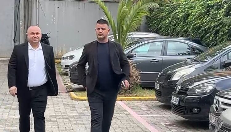 kristjan-shkreli-vau-i-dejes