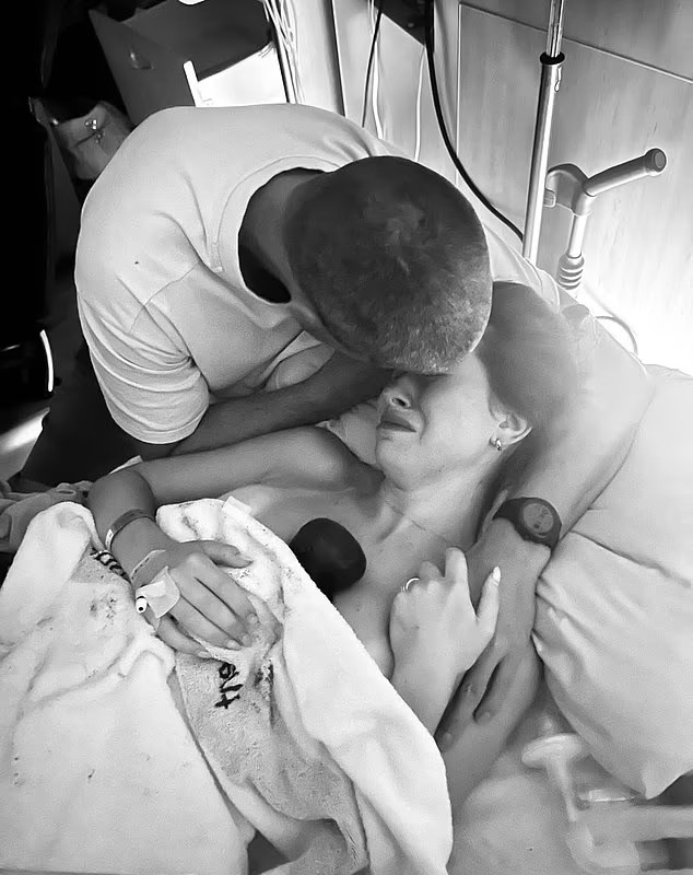 103562121-15254971-image-a-8_1762216941595