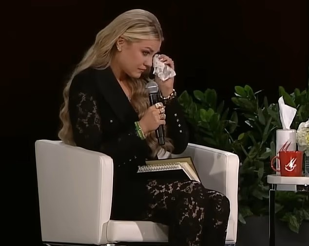 104133143-15320081-image-m-35_1763962547633