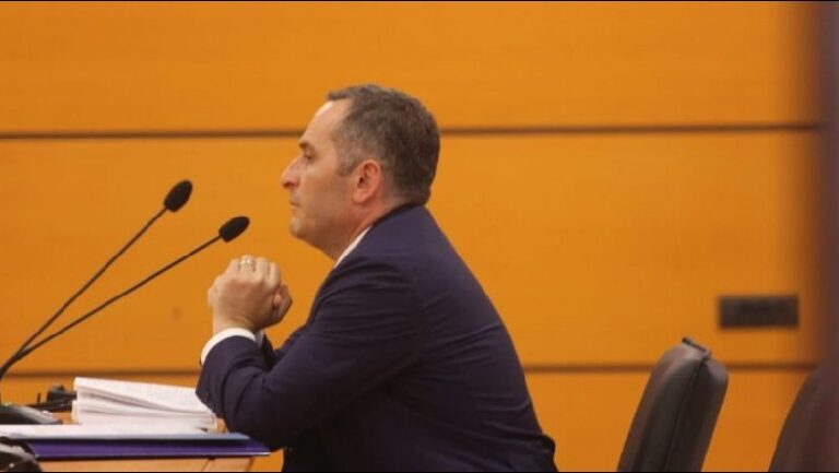 1549554823_Selimi2800x4501