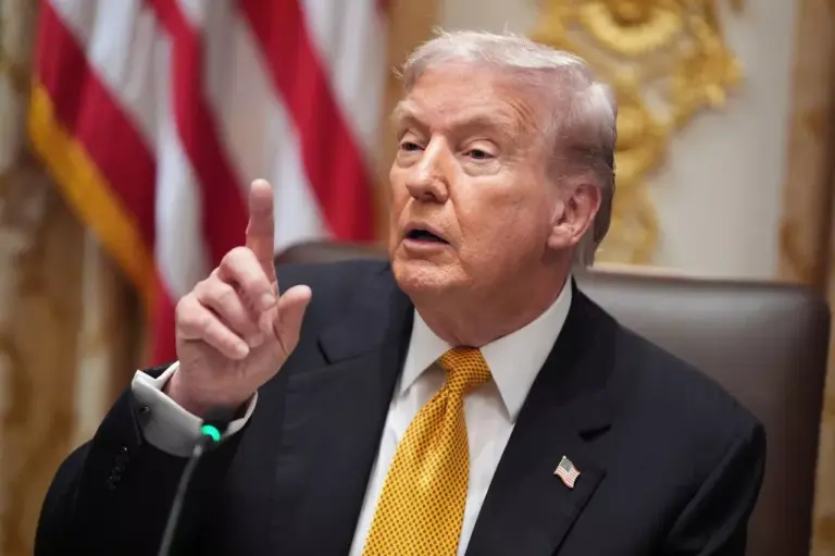 1_Trump-US-Hungary-25311667687768