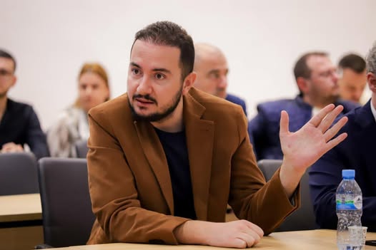 576794085_1370972721054452_768228776420811688_n