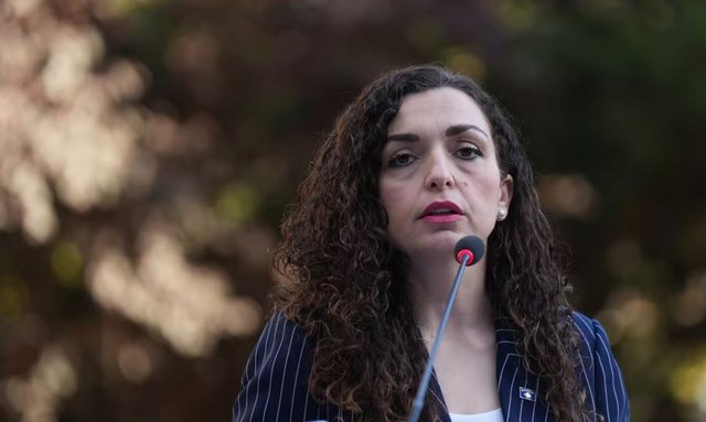 -640-0-0d69a104070d82b9caa18834ce87d96c