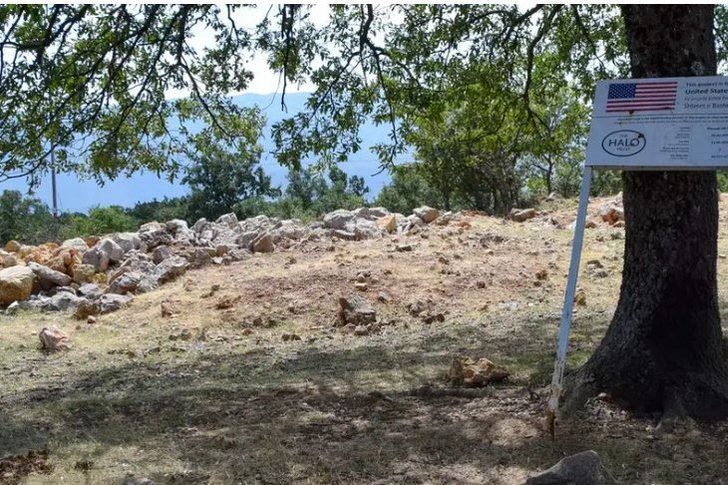 -728-485-uranium-855