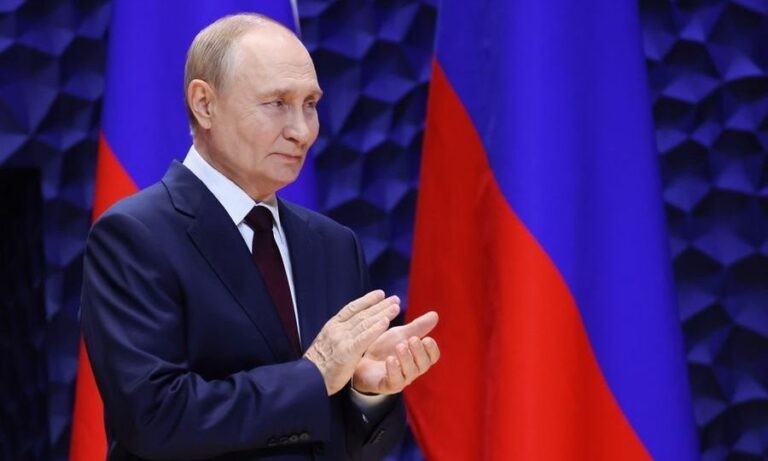 -900-0-1762618915xputin-982