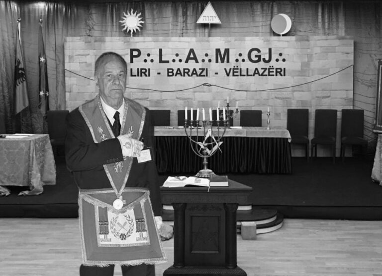 -900-0-1763142681xscreenshot-8-569