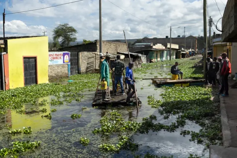 AFP__20251118__84CV94Q__v1__HighRes__KenyaEnvironmentFloods-1763620974