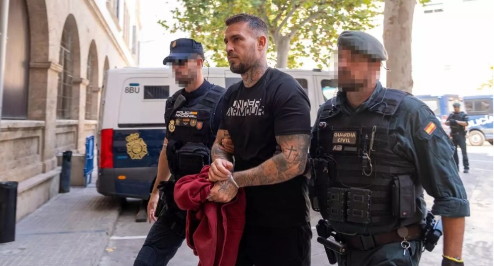 Screenshot_20251106_202821_Facebook