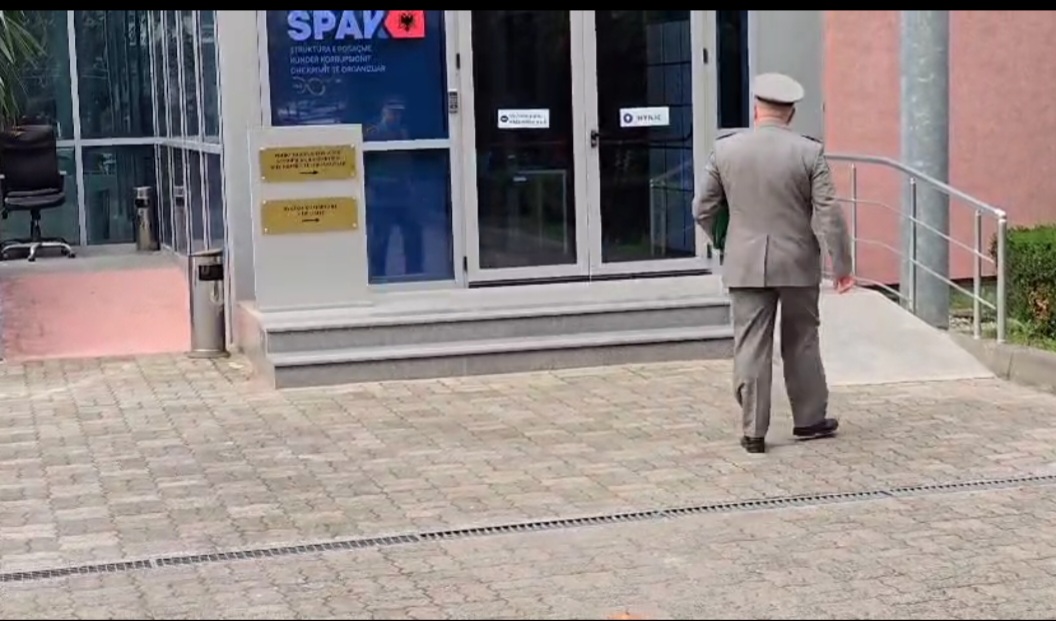 Screenshot_20251106_213948_Facebook