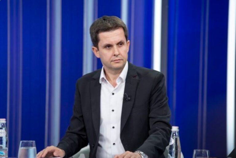 Screenshot_20251111_081606_Facebook