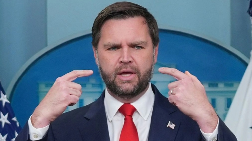 Screenshot_20251116_211536_Facebook