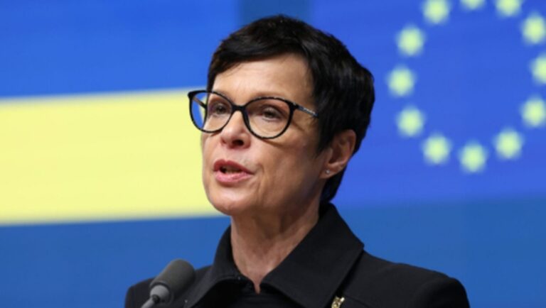 Screenshot_20251118_205936_Facebook