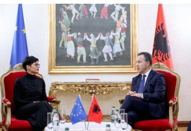 Screenshot_20251120_174528_Facebook