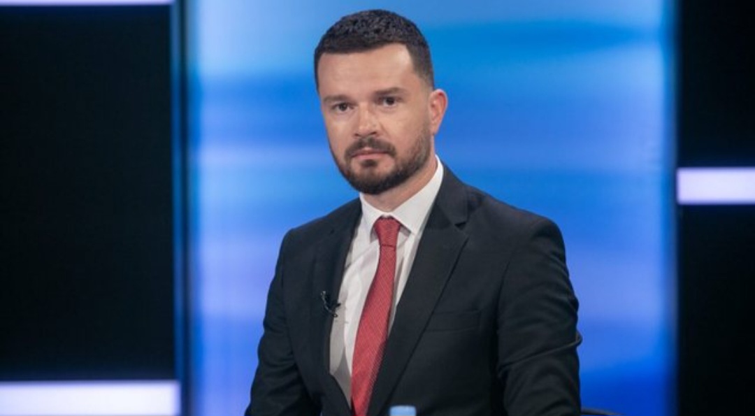 Screenshot_20251126_195345_Facebook