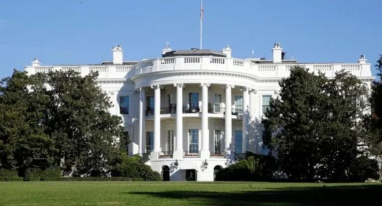 Screenshot_20251126_212645_Facebook