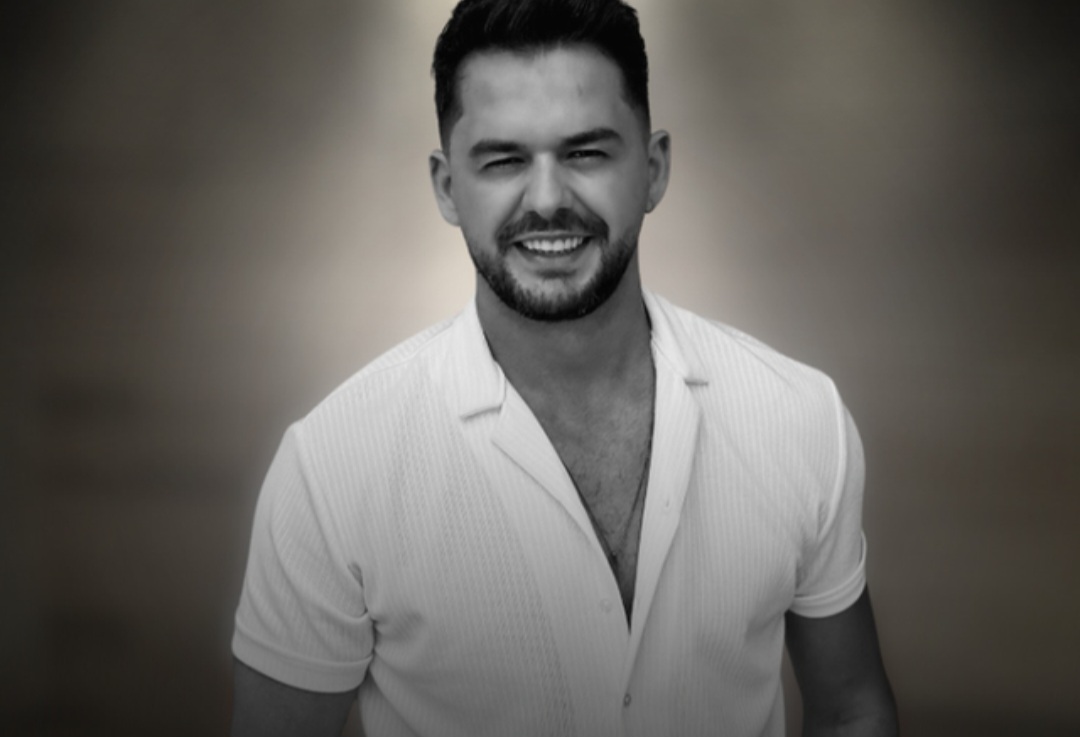 Screenshot_20251128_231832_Facebook