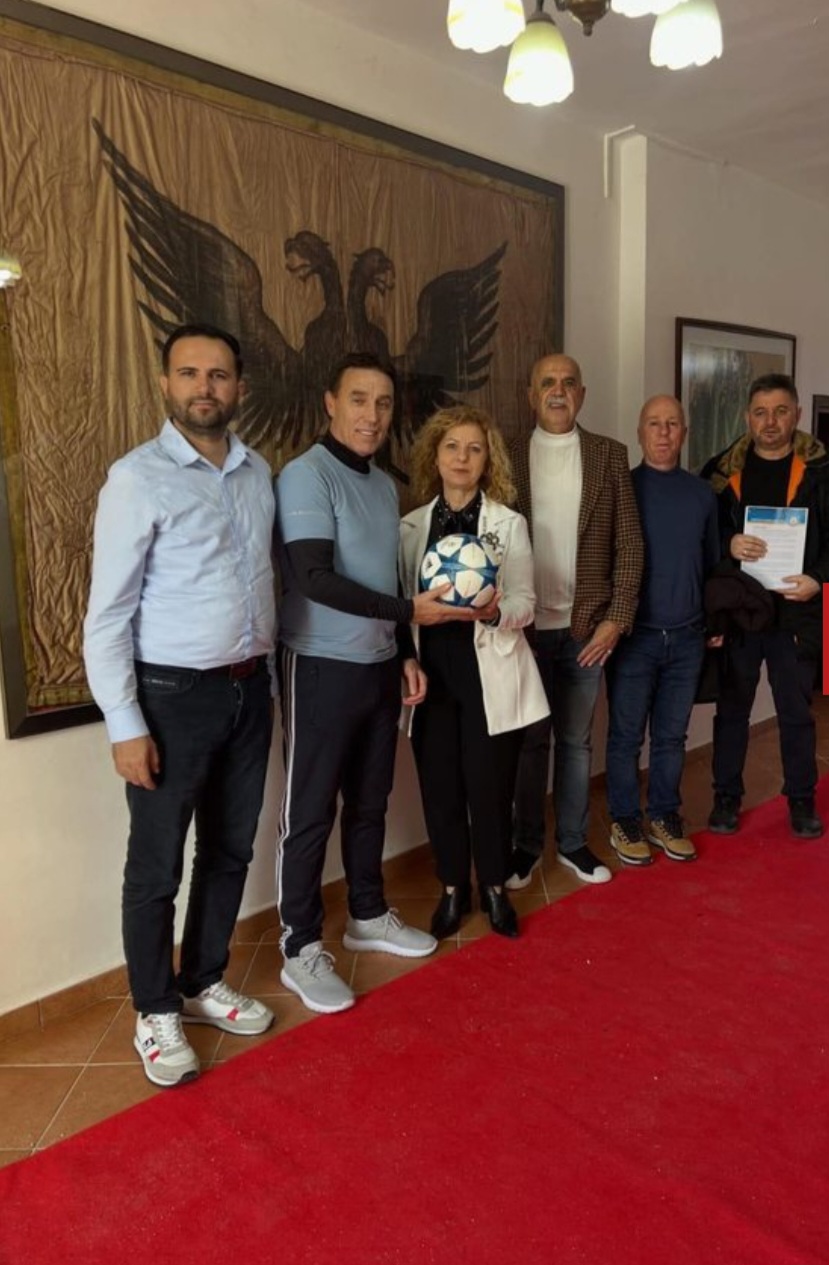 Screenshot_20251130_123004_Facebook