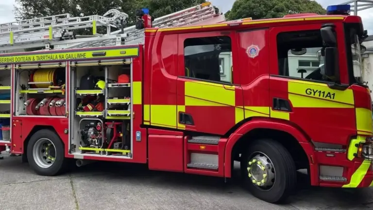 0_Irish-train-station-terrible-tragedy-bursts-into-flames-as-crews-battle-blaze