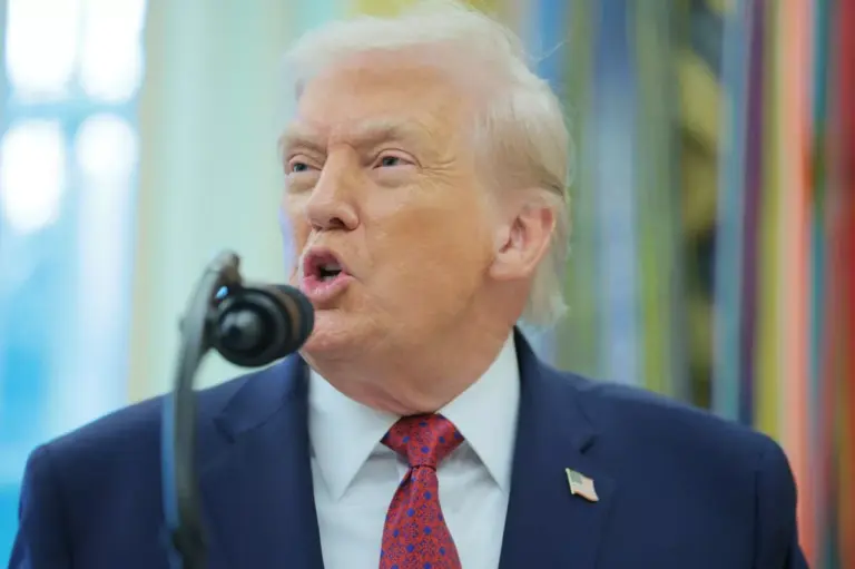 0_President-Trump-Presents-The-Mexican-Border-Defense-Medal-At-The-White-House