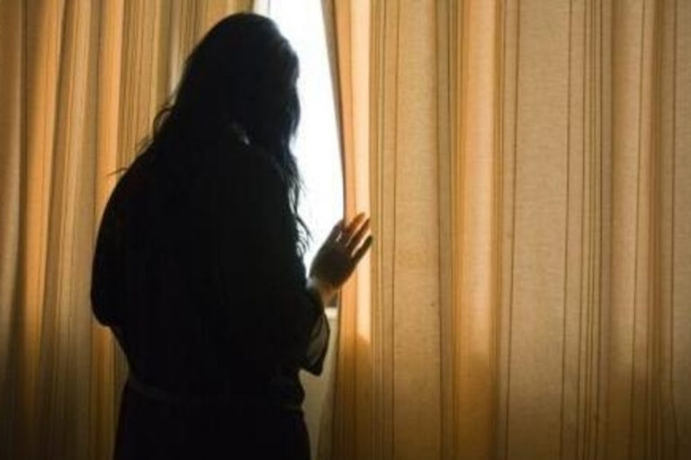 1799962-en-coree-du-sud-la-population-sombre-de-plus-en-plus-dans-la-solitude