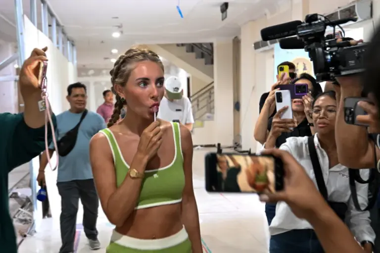 2025-controversial-british-film-star-1044892317_d08183