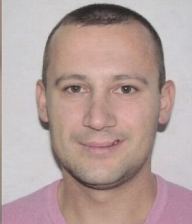 21b78bb4-b737-4e96-9f82-01ede1b7cfa9