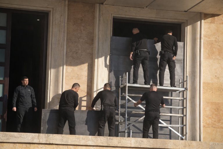 661b5640-1d6e-41d5-921c-e08a7f3f9ce9