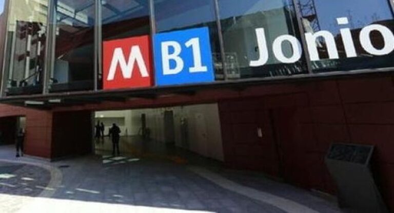 -900-0-1765310888x69384380012b6r-d516-259-12618-791