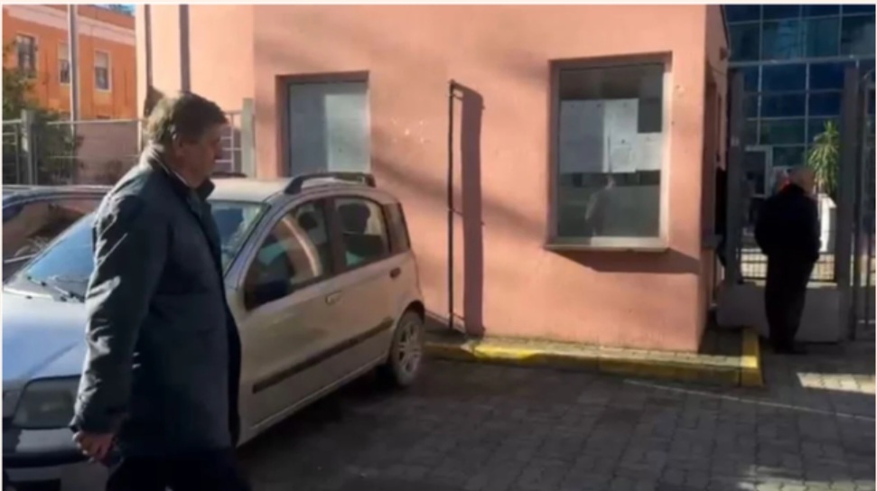 Screenshot_20251209_101157_Facebook