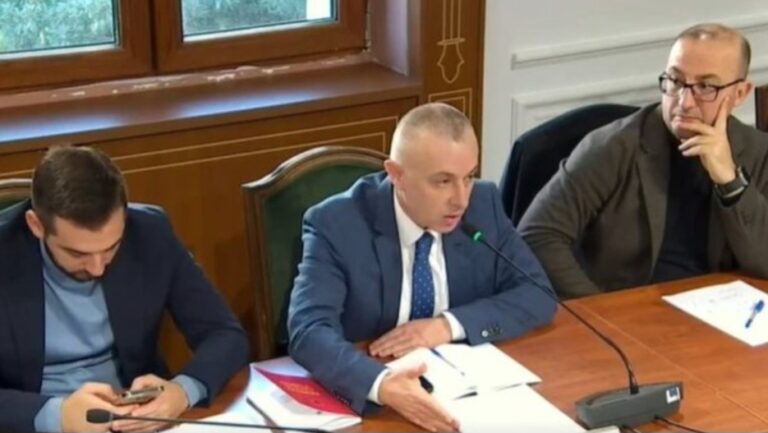 Screenshot_20251209_125334_Facebook