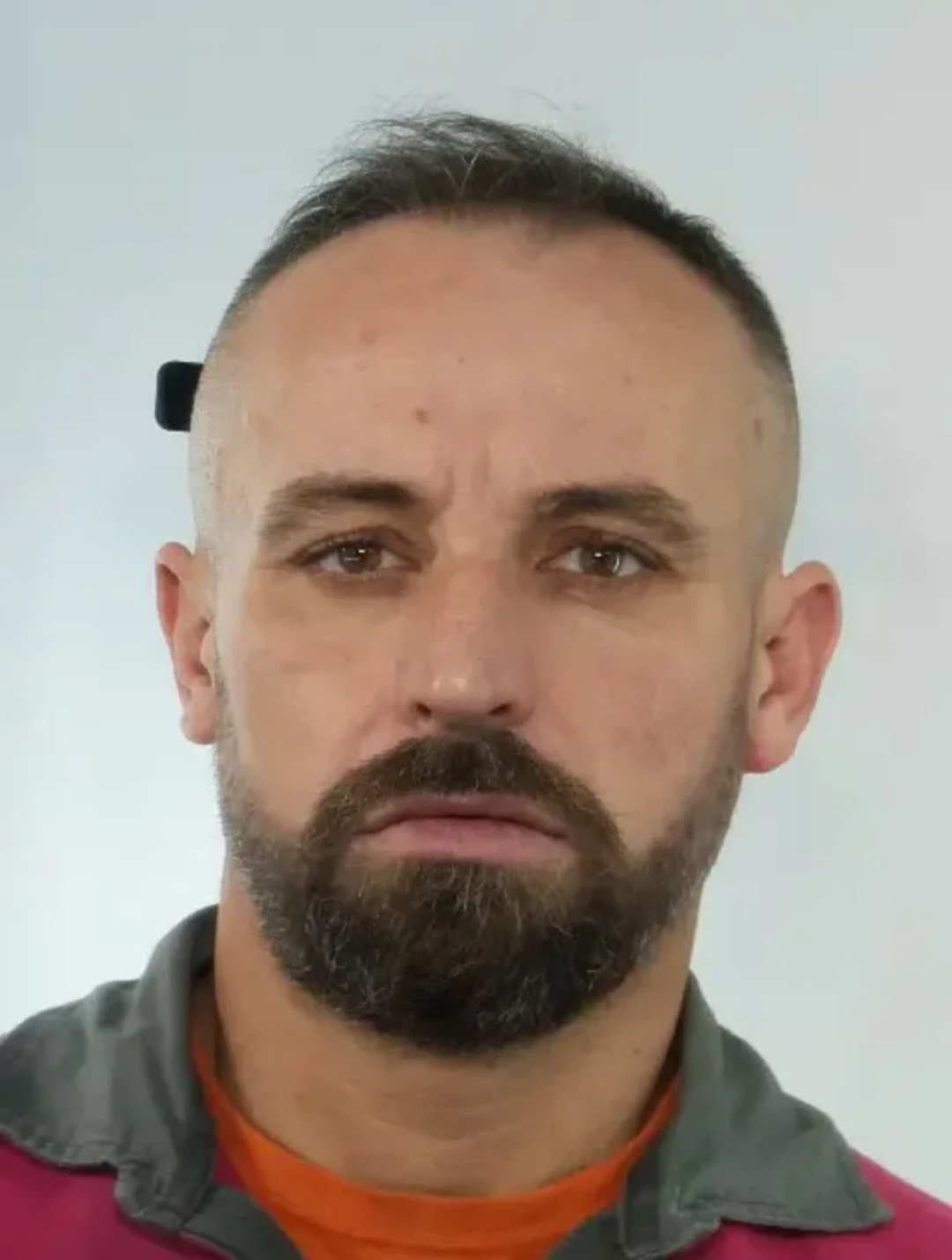 Screenshot_20251210_190346_Facebook