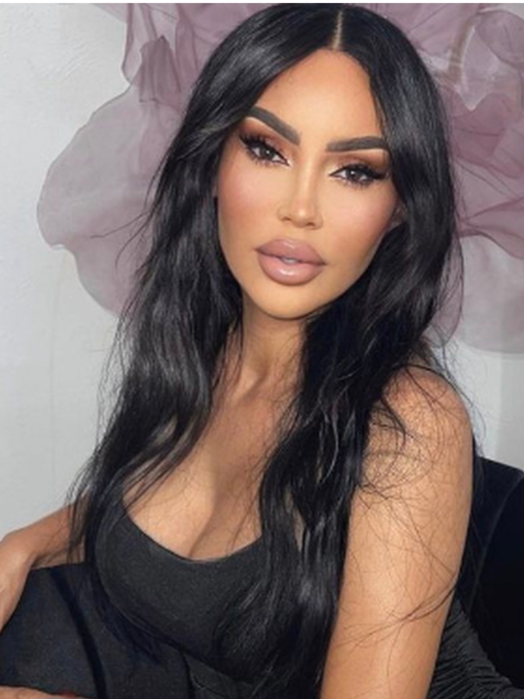 Screenshot_20251210_234525_Facebook