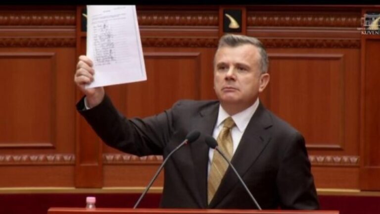 Screenshot_20251211_113228_Facebook