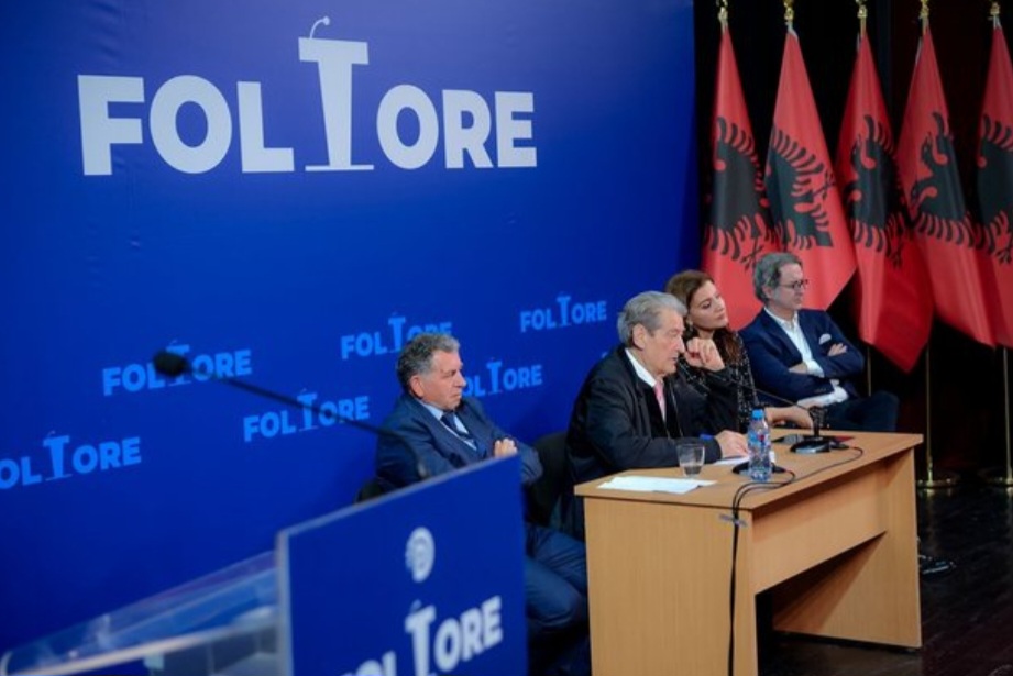 Screenshot_20251212_223632_Facebook