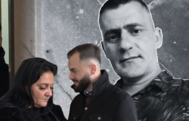 Screenshot_20251217_225915_Facebook