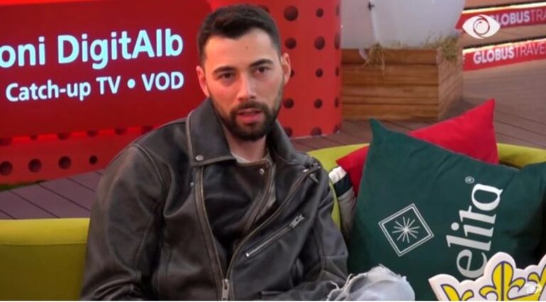 Screenshot_20251221_215357_Facebook