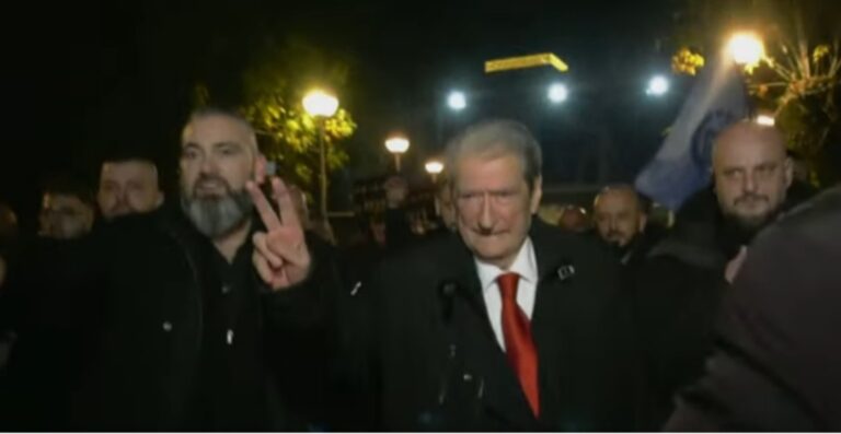 Screenshot_20251222_184122_Facebook