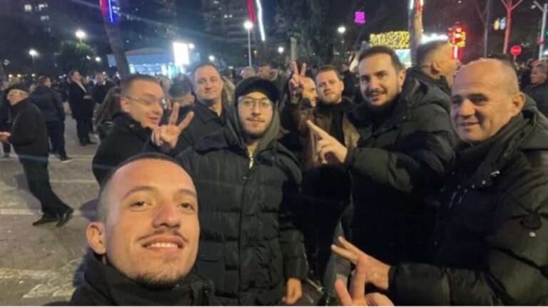 Screenshot_20251222_185452_Facebook