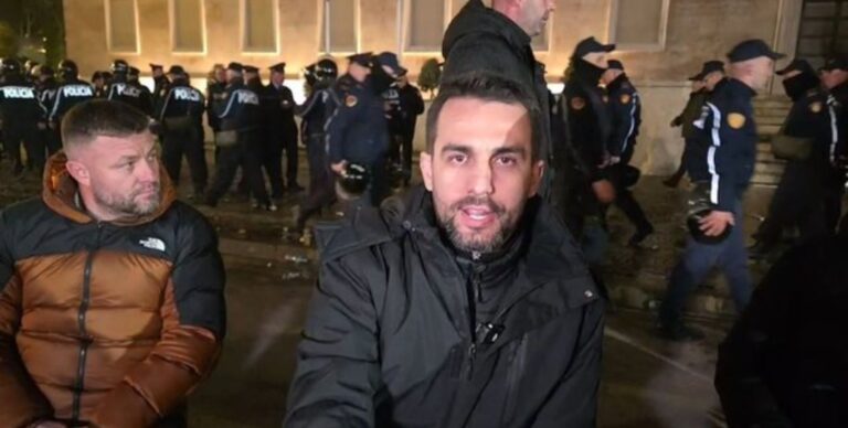 Screenshot_20251222_222240_Facebook