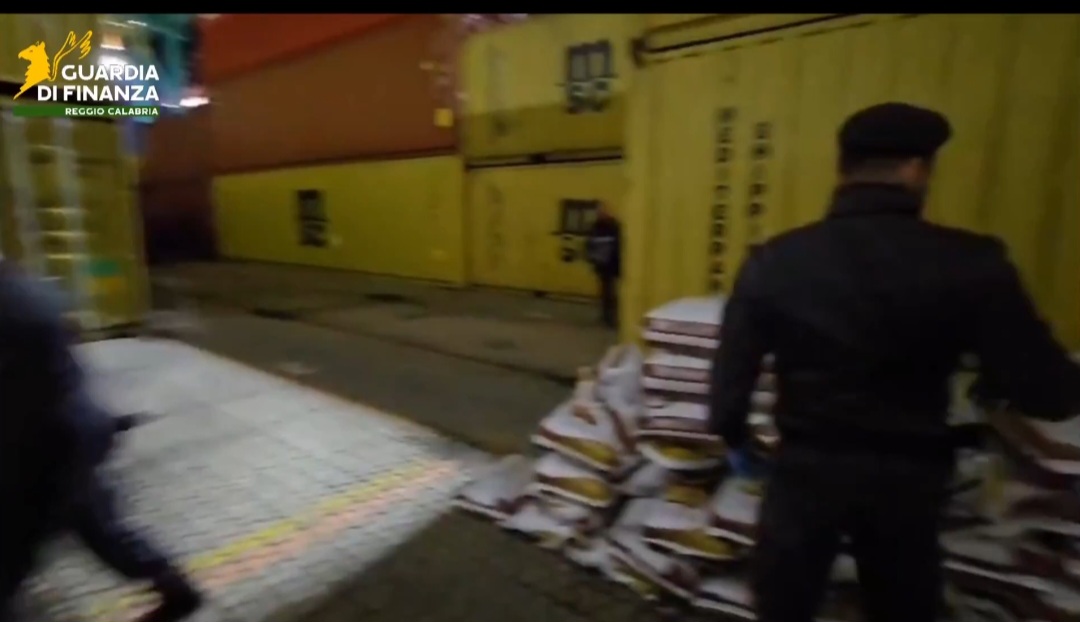 Screenshot_20251224_203424_Facebook