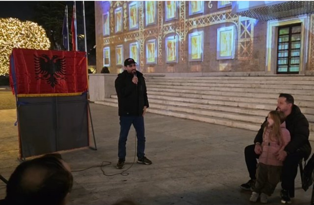 Screenshot_20251225_211312_Facebook