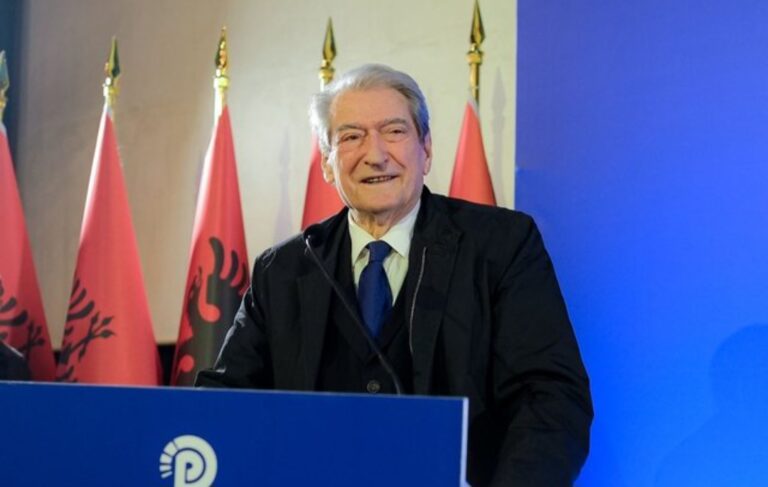 Screenshot_20251227_195119_Facebook